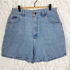 Vintage LEE mom jean shorts high waist